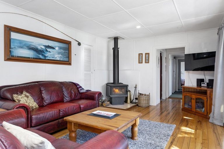 Photo of property in 30 Taupo View Road, Taupo, 3330