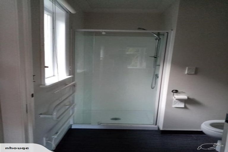 Photo of property in 52 Chamberlain Road, Karori, Wellington, 6012