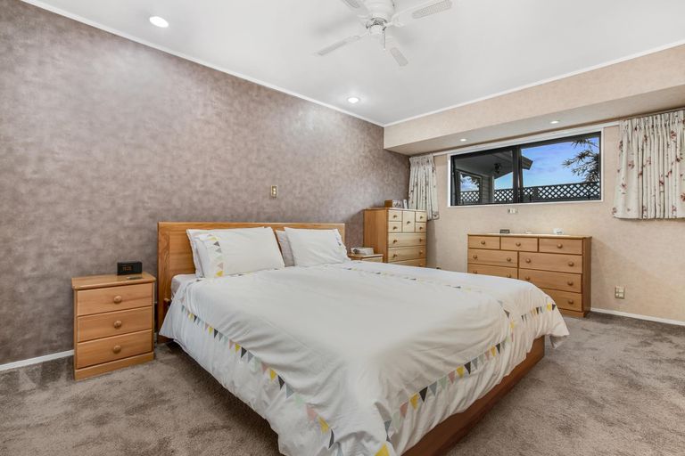 Photo of property in 49 Manse Road, Pahurehure, Papakura, 2113