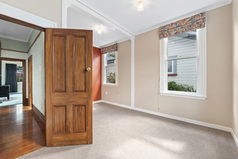 Photo of property in 263 Carrington Street, Vogeltown, New Plymouth, 4310