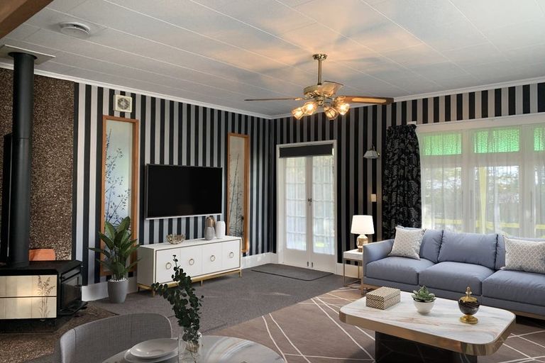 Photo of property in 24 Farmer Street, Te Aroha, 3320