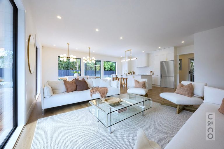 Photo of property in 15 Edward Street, Riverhead, 0820