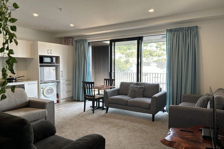 Photo of property in 311/2 Onepu Road, Kilbirnie, Wellington, 6022