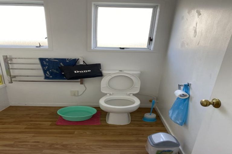 Photo of property in 16 Kakapo Place, Papatoetoe, Auckland, 2025