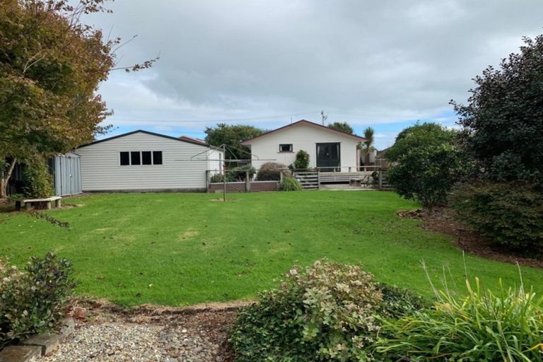 Photo of property in 26 Ngapapa Street, Urenui, 4375