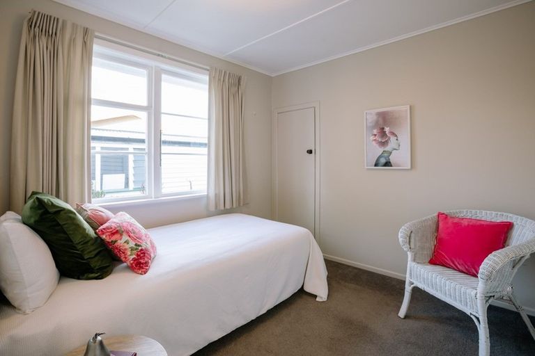 Photo of property in 141 Williams Street, Cambridge, 3434