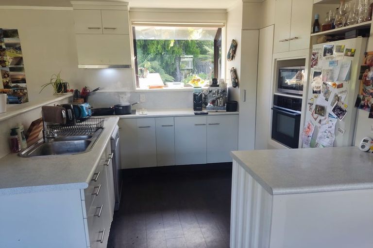 Photo of property in 2 Branch Road, Lake Okareka, Rotorua, 3076