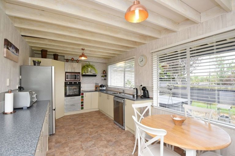 Photo of property in 49 Knutsford Road, Otautau, 9610