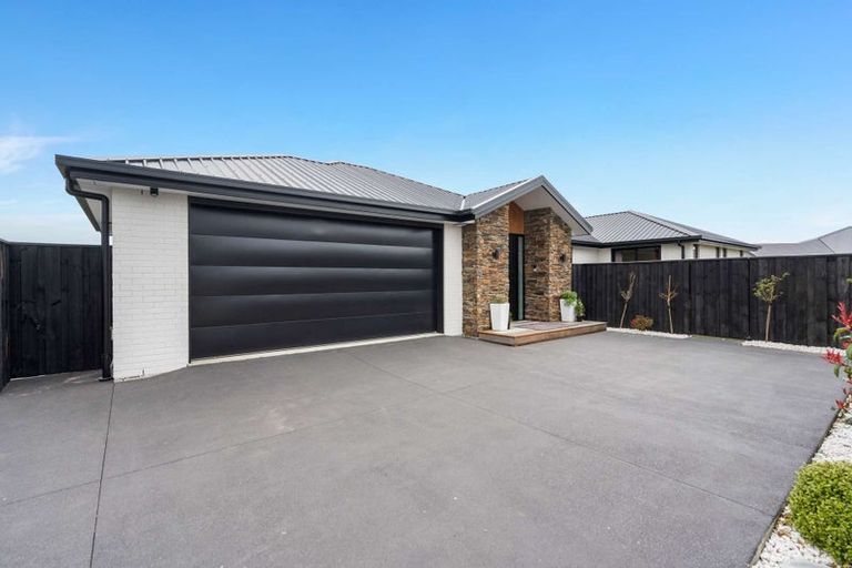 Photo of property in 8 Solitary Lane, Rolleston, 7615