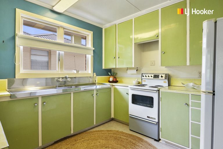 Photo of property in 304 Highcliff Road, Highcliff, Dunedin, 9013