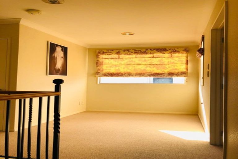 Photo of property in 61 Santa Ana Drive, Dannemora, Auckland, 2016