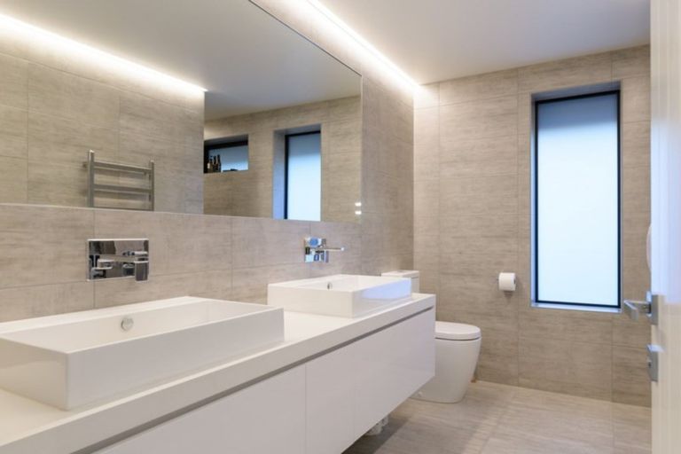 Photo of property in 210 Oceanbeach Road, Mount Maunganui, 3116