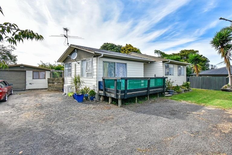 Photo of property in 19 Adel Place, Weymouth, Auckland, 2103