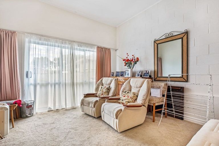 Photo of property in 3/61 Cook Street, Howick, Auckland, 2014