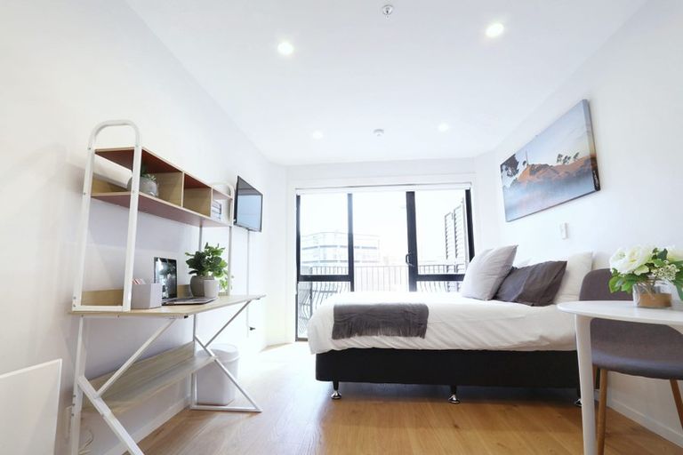 Photo of property in The Silo Apartments, 9j/23 Emily Place, Auckland Central, Auckland, 1010