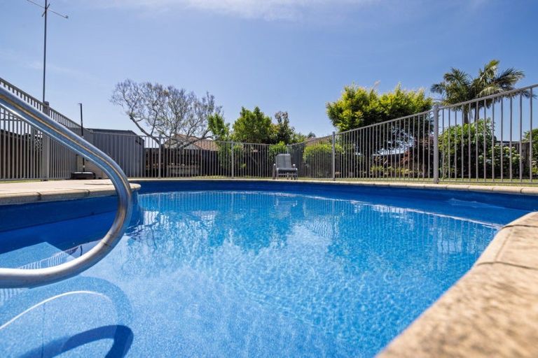 Photo of property in 8 Lotus Avenue, Mount Maunganui, 3116