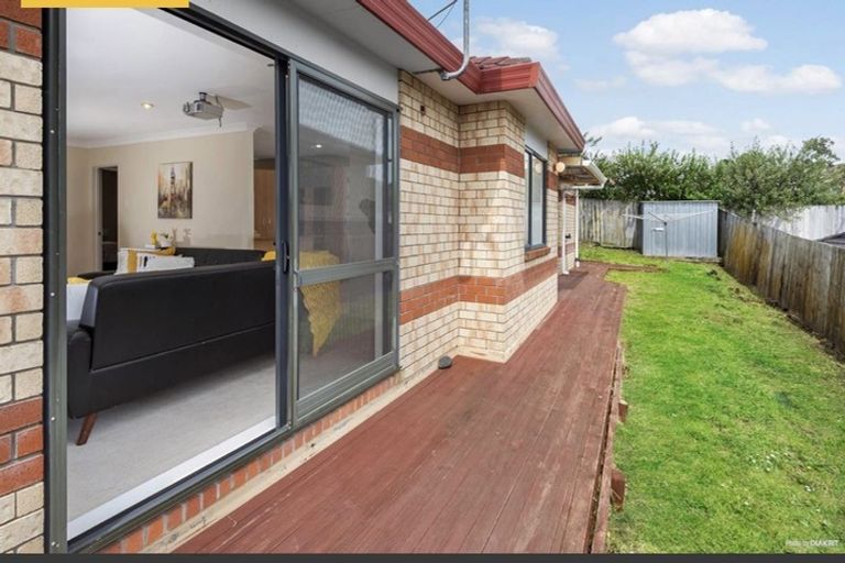 Photo of property in 19 Carnelian Court, Westgate, Auckland, 0614