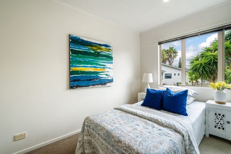 Photo of property in 27 Kinleith Way, Albany, Auckland, 0632