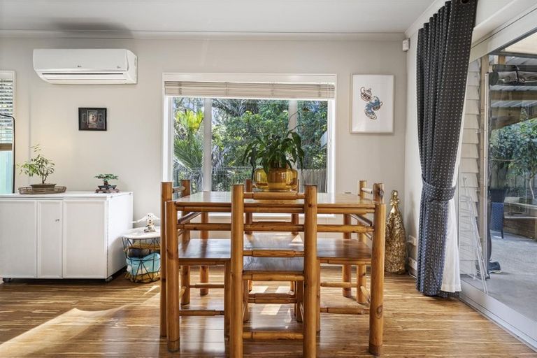 Photo of property in 7/46 Packspur Drive, Flat Bush, Auckland, 2016