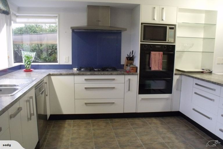 Photo of property in 6 Saint James Court, Paraparaumu, 5032