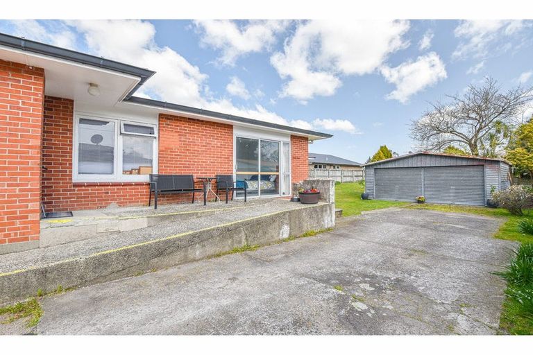 Photo of property in 17 Pukeko Street, Hillcrest, Rotorua, 3015