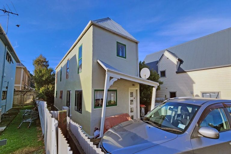 Photo of property in 836b Cumberland Street, North Dunedin, Dunedin, 9016