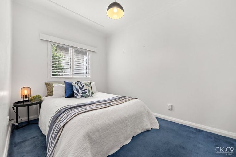Photo of property in 42 Beaumont Avenue, Alicetown, Lower Hutt, 5010