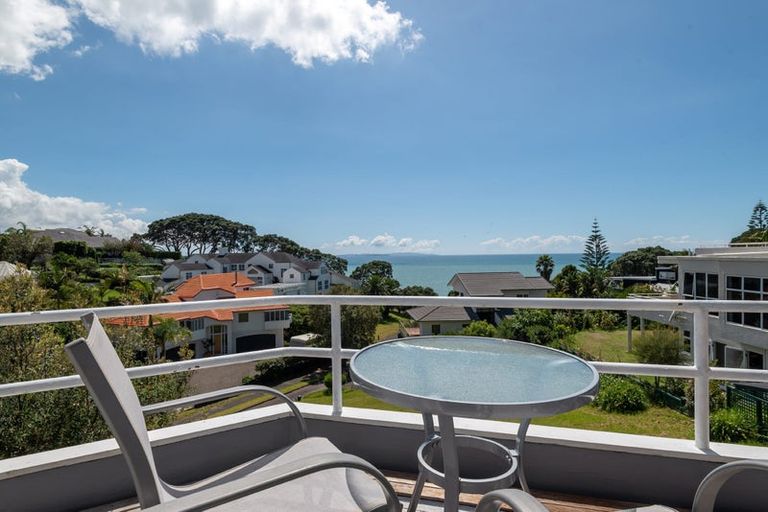 Photo of property in 32 Whale Cove, Stanmore Bay, Whangaparaoa, 0932