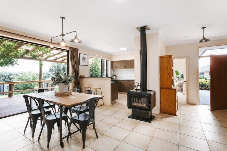 Photo of property in 50 La Colina Place, Bethlehem, Tauranga, 3110