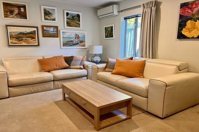 Photo of property in 2/39 Grahams Road, Ilam, Christchurch, 8041