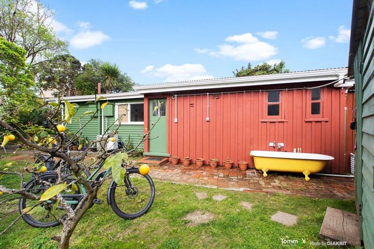 Photo of property in 41 Glenbervie Terrace, Thorndon, Wellington, 6011