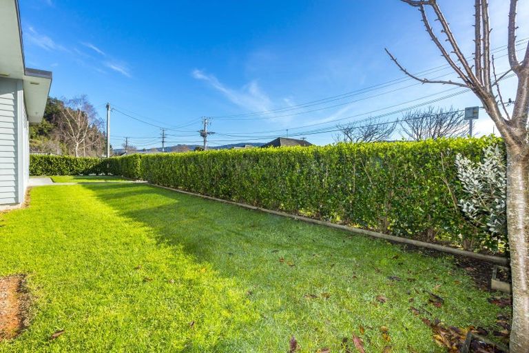 Photo of property in 16 Lane Street, Wallaceville, Upper Hutt, 5018
