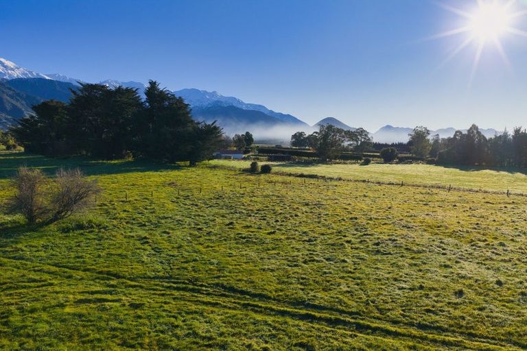 Photo of property in 126 Harnetts Road, Kaikoura Flat, Kaikoura, 7371