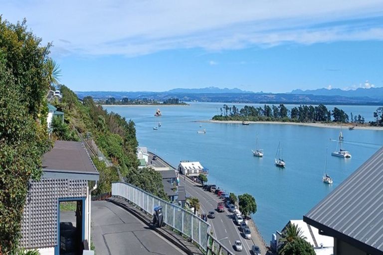 Photo of property in 1a Harbour Terrace, Stepneyville, Nelson, 7010