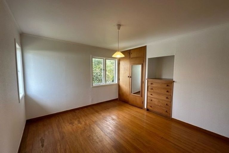 Photo of property in 133 Bucklands Beach Road, Bucklands Beach, Auckland, 2012