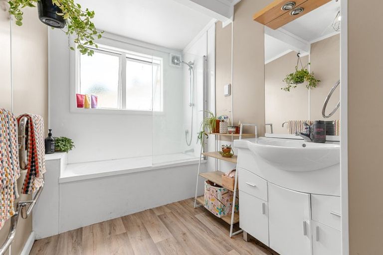 Photo of property in 68 Rimu Street, Maeroa, Hamilton, 3200