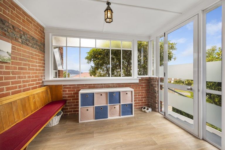 Photo of property in 78 Middleton Road, Kew, Dunedin, 9012