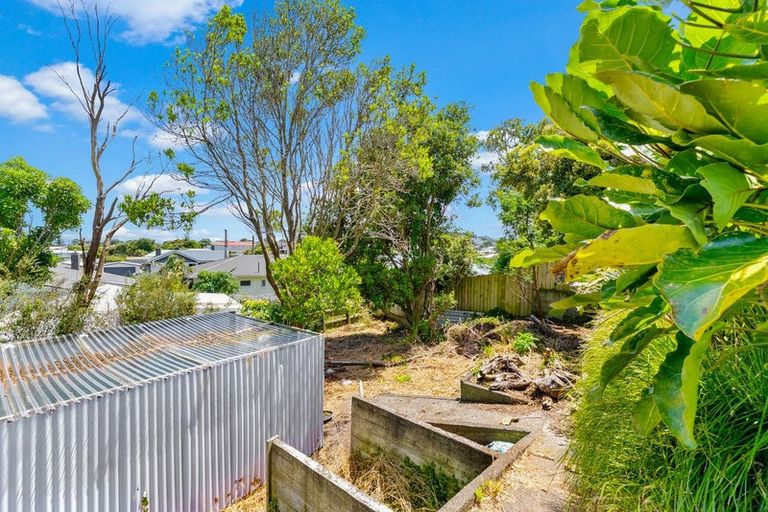 Photo of property in 13 Mount View Place, Spotswood, New Plymouth, 4310