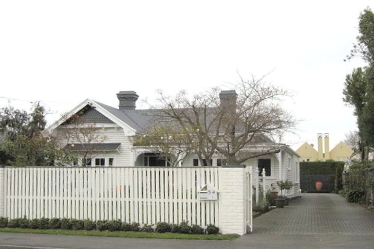 Photo of property in 54 Ranfurly Street, St Albans, Christchurch, 8014