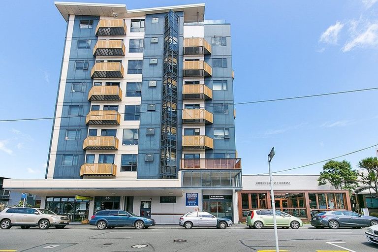 Photo of property in Southern Cross Apartments, 505/35 Abel Smith Street, Te Aro, Wellington, 6011