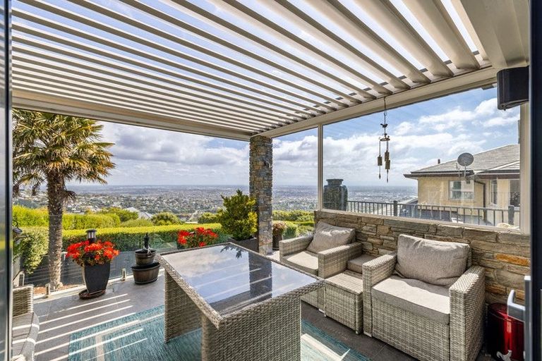 Photo of property in 4 Stonewall Place, Huntsbury, Christchurch, 8022