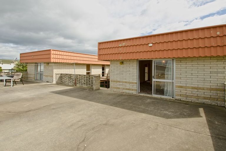 Photo of property in 1228 Papamoa Beach Road, Papamoa Beach, Papamoa, 3118