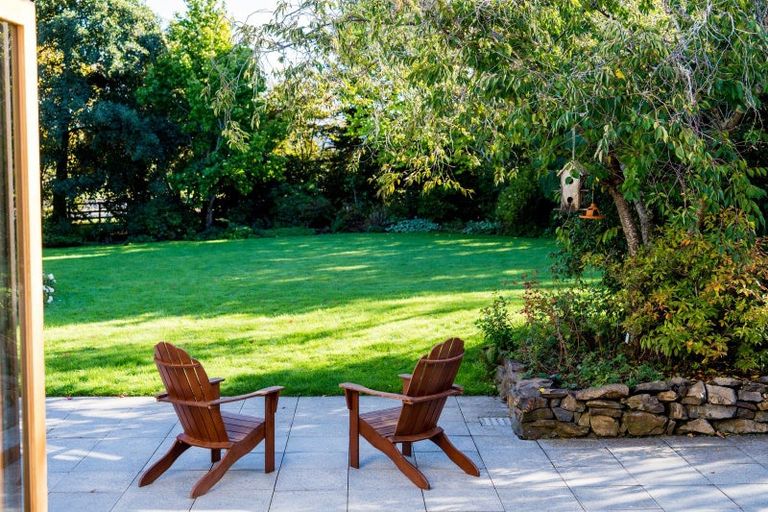 Photo of property in 6 Riccarton Road East, East Taieri, Mosgiel, 9024