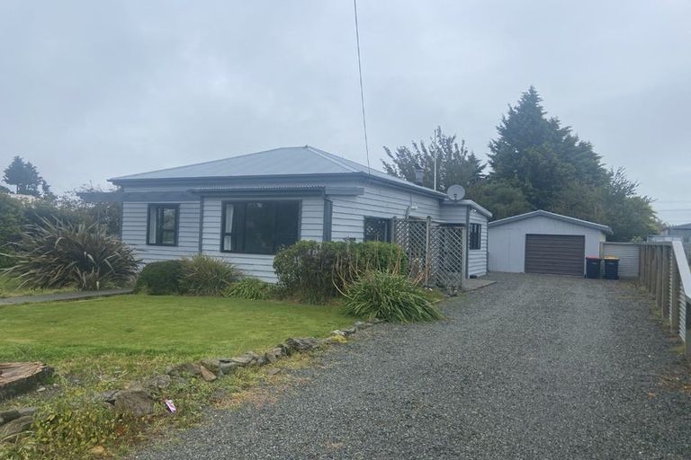 Photo of property in 8 Helena Street, Lumsden, 9730