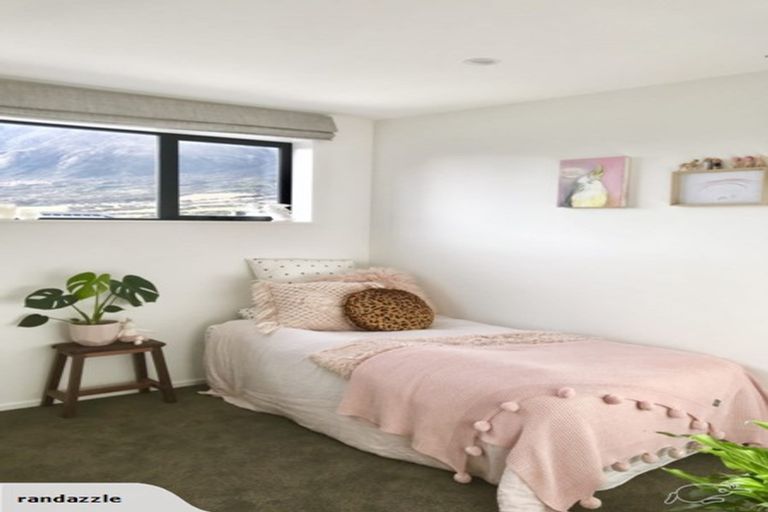 Photo of property in 13 Maize Street, Jacks Point, Queenstown, 9371