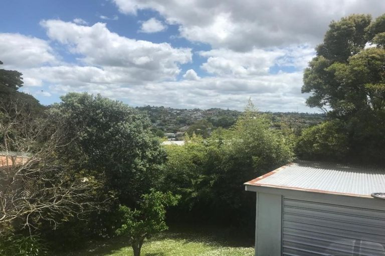 Photo of property in 4/109 Ocean View Road, Hillcrest, Auckland, 0627