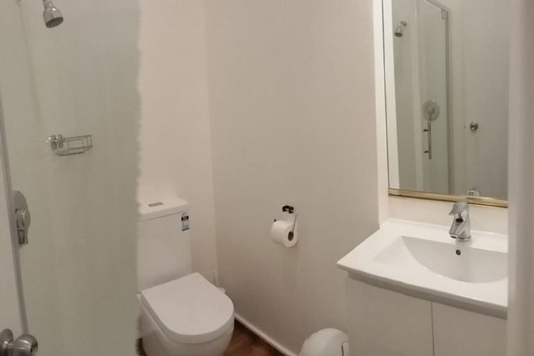 Photo of property in Carillion/the Knoll, 33 Thompson Street, Mount Cook, Wellington, 6011