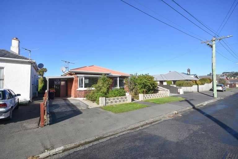 Photo of property in 211 Oxford Street, South Dunedin, Dunedin, 9012