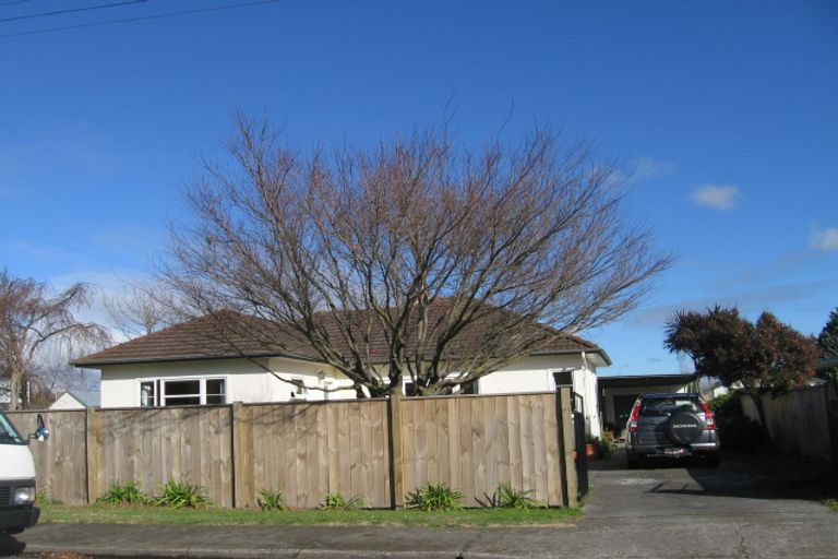 Photo of property in 307 Murdoch Road East, Akina, Hastings, 4122