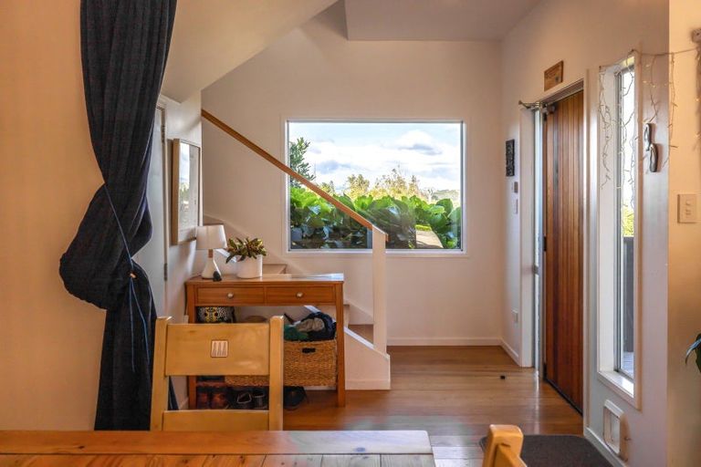 Photo of property in 3 George Street, Surfdale, Waiheke Island, 1081